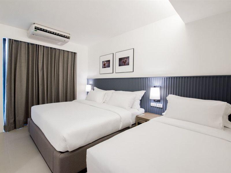 Marina House Muaythai Ta-Iad Phuket シャロン エクステリア 写真