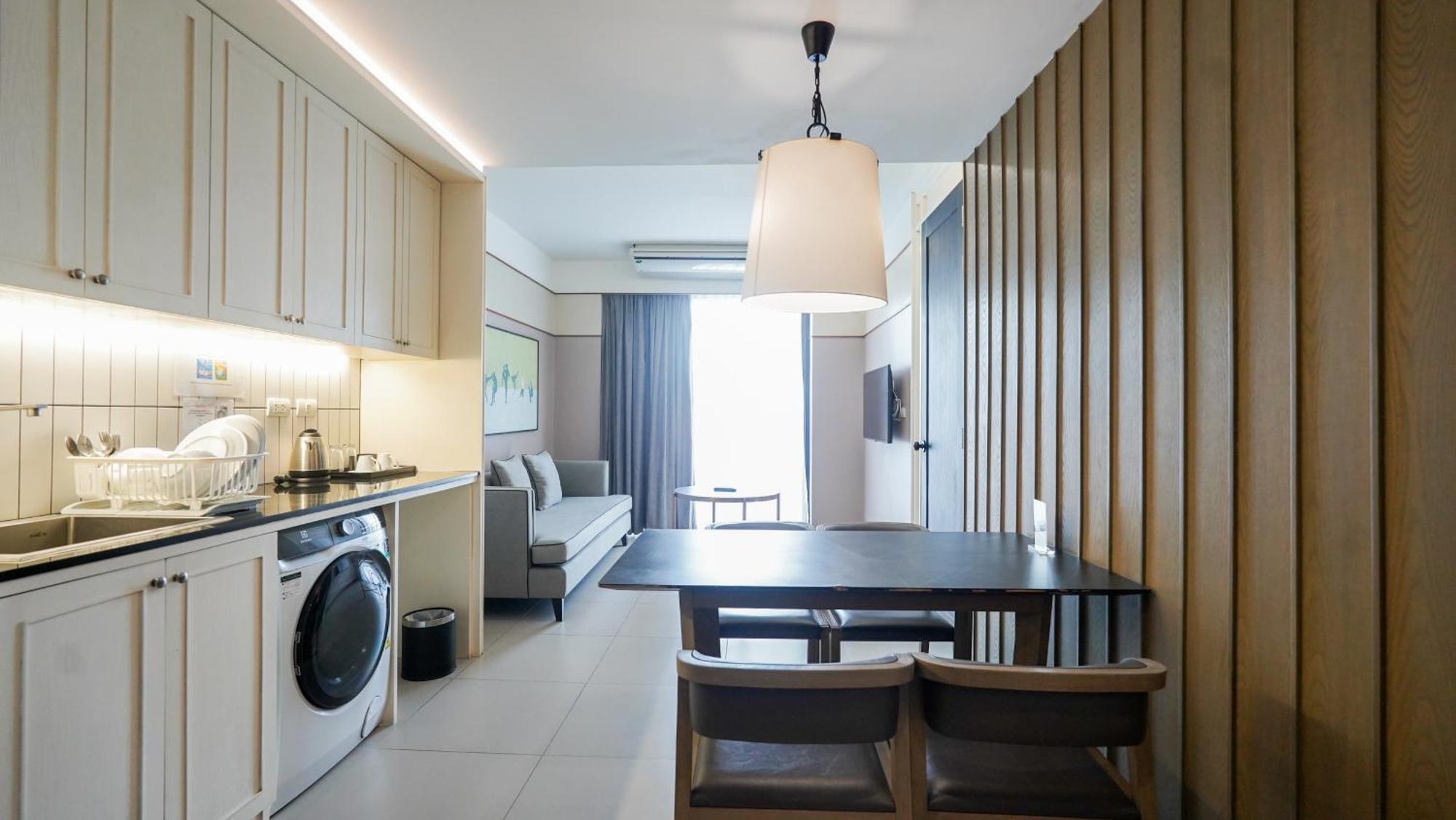 Marina House Muaythai Ta-Iad Phuket シャロン エクステリア 写真