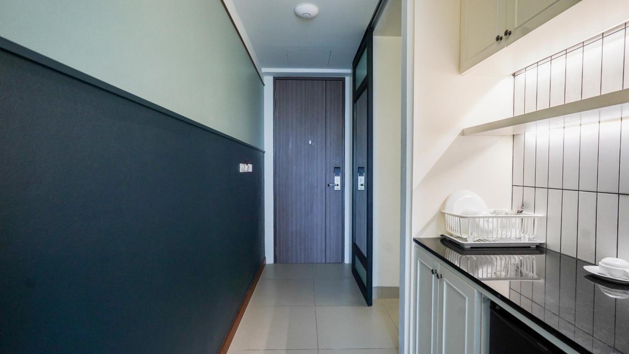 Marina House Muaythai Ta-Iad Phuket シャロン エクステリア 写真